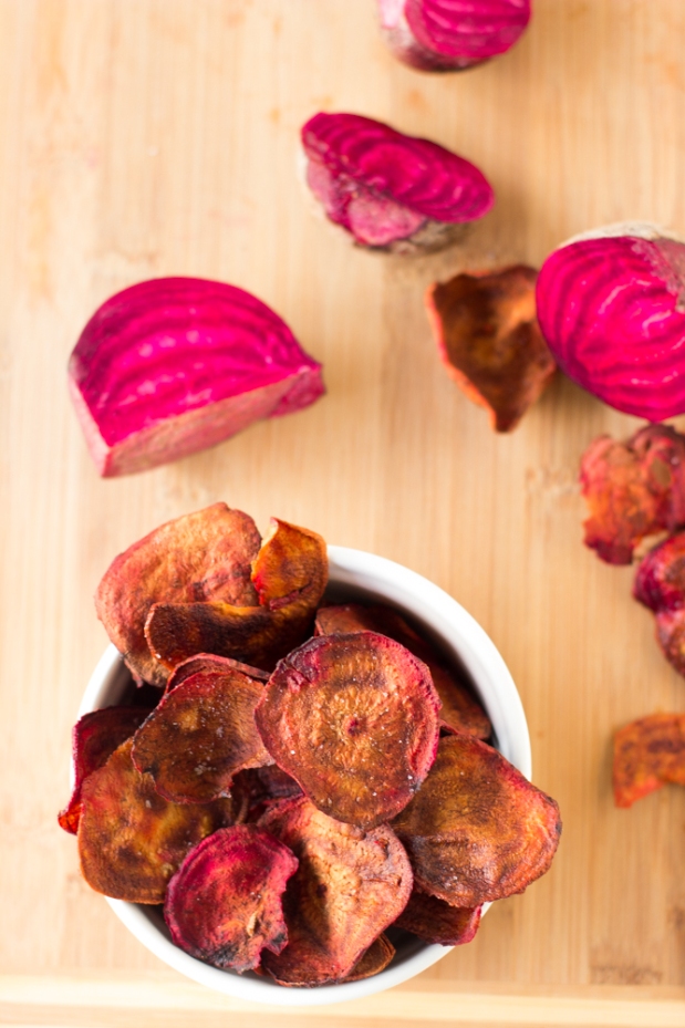 Beet-Chips-are-a-bright-colourful-and-and-sweet-and-salty-crunchy-snack-My-entire-family-loved-it-beets-vegan-snack-healthy-2.jpg